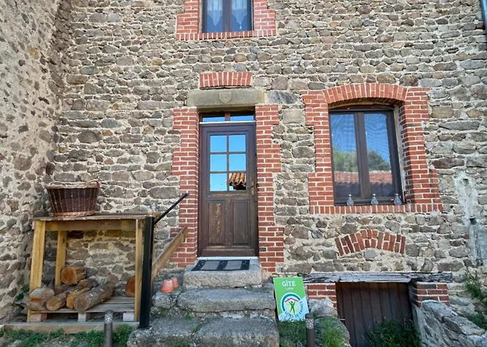 Holiday home De L'elevage De La Mure Saint-Rambert-sur-Loire